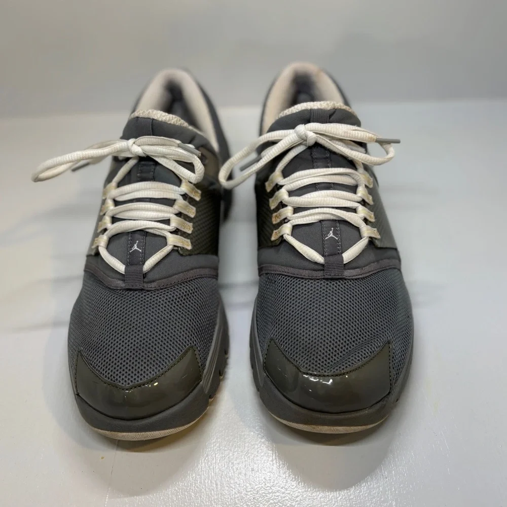 Nike Air Jordan Alpha Trunner Men’s Size 11 Gray White Training Sneakers Gym Cro